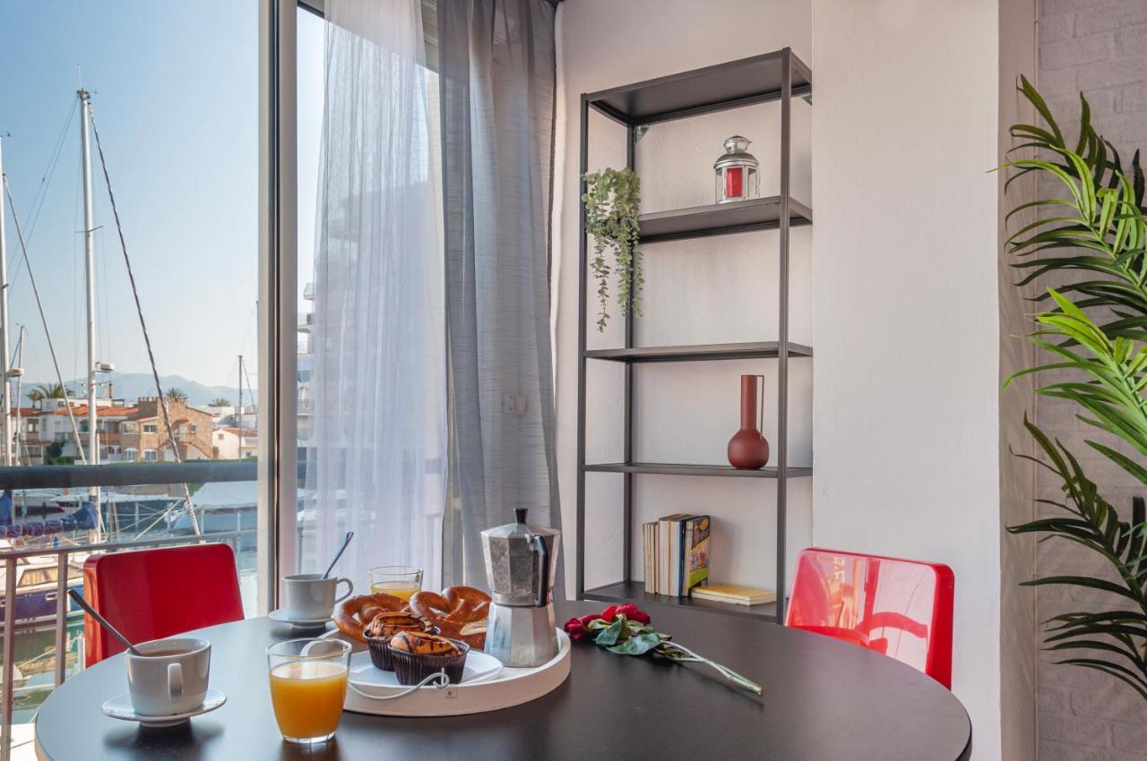 Estudio En 1ª Linea Con Vistas Al Puerto Deportivo By Insidehome Empuriabrava Εξωτερικό φωτογραφία